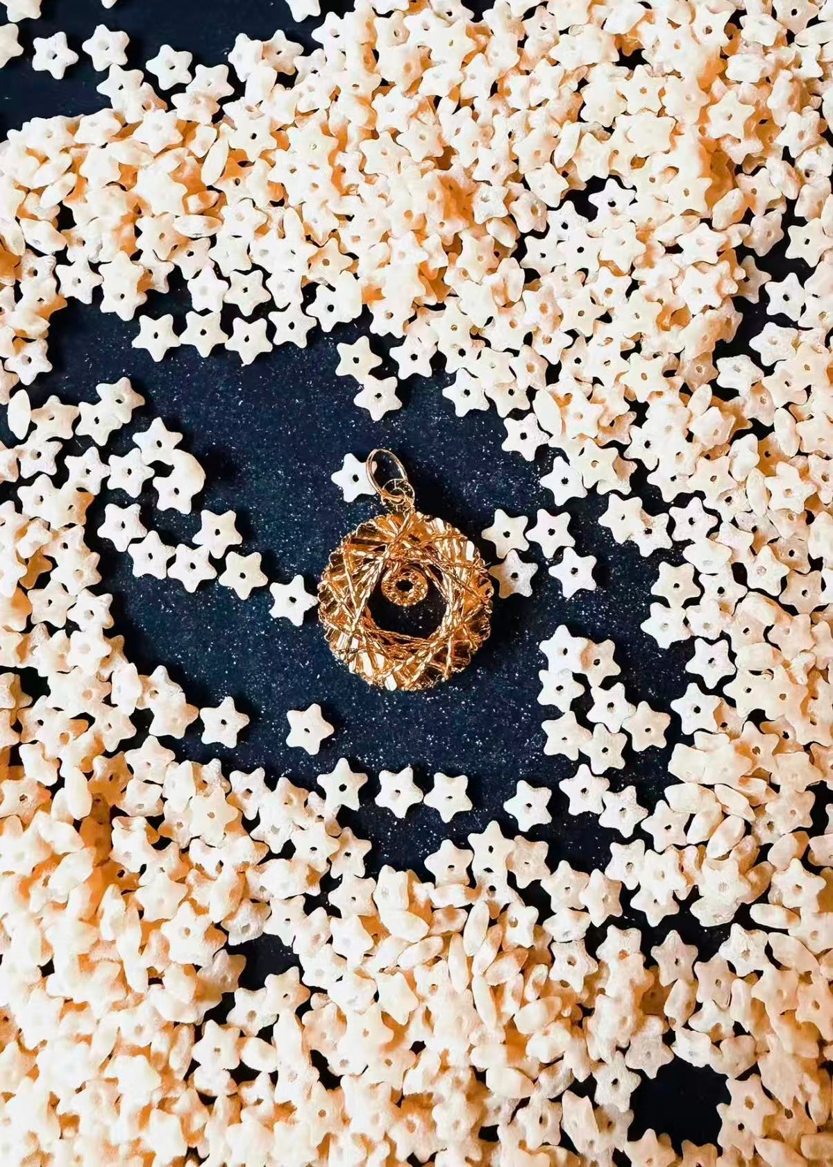 Tourbillon de Reve · Gold Necklace