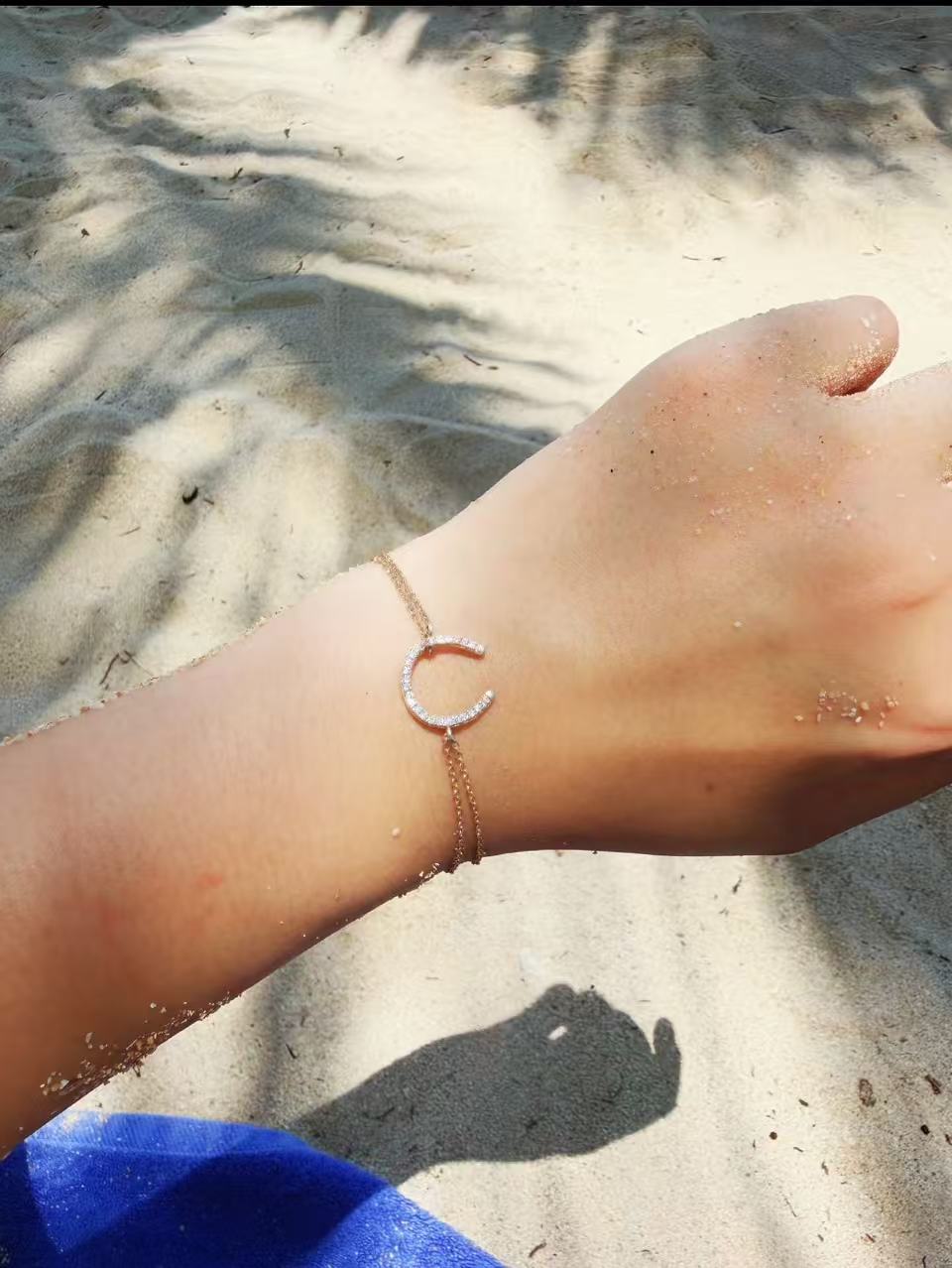 Chance de Reve  · Gold Bracelet
