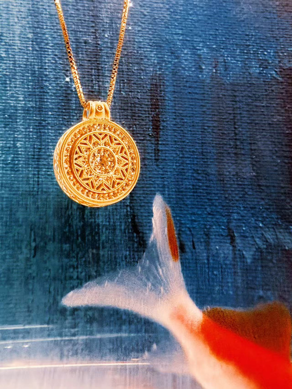 Roue de Reve · Gold Necklace