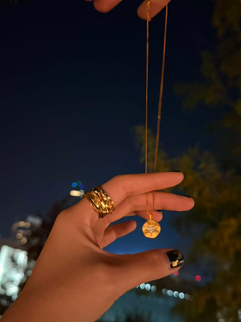 Ondes de Reve · Gold Earrings & Ring