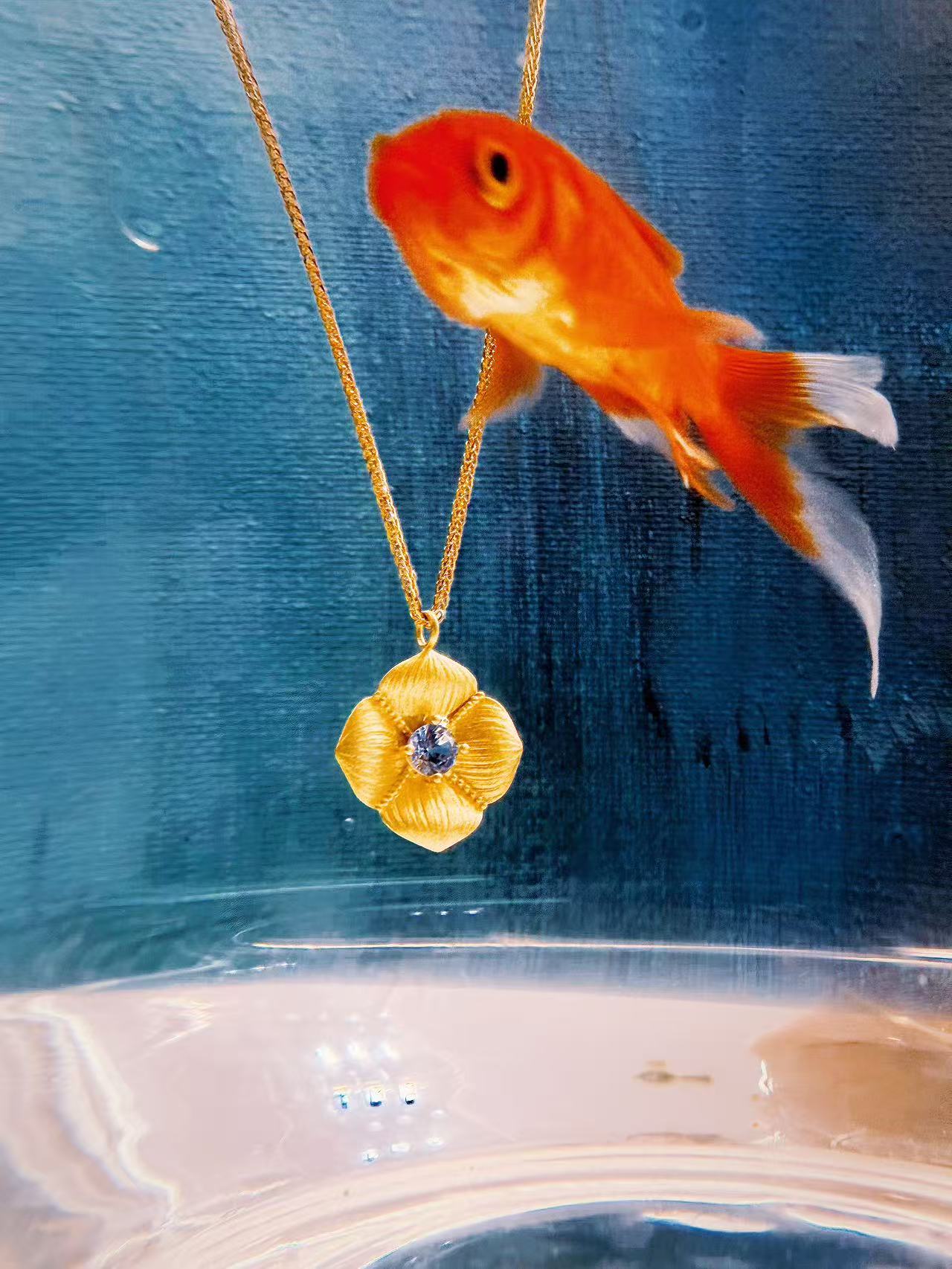Fleur de Reve · Gold Necklace