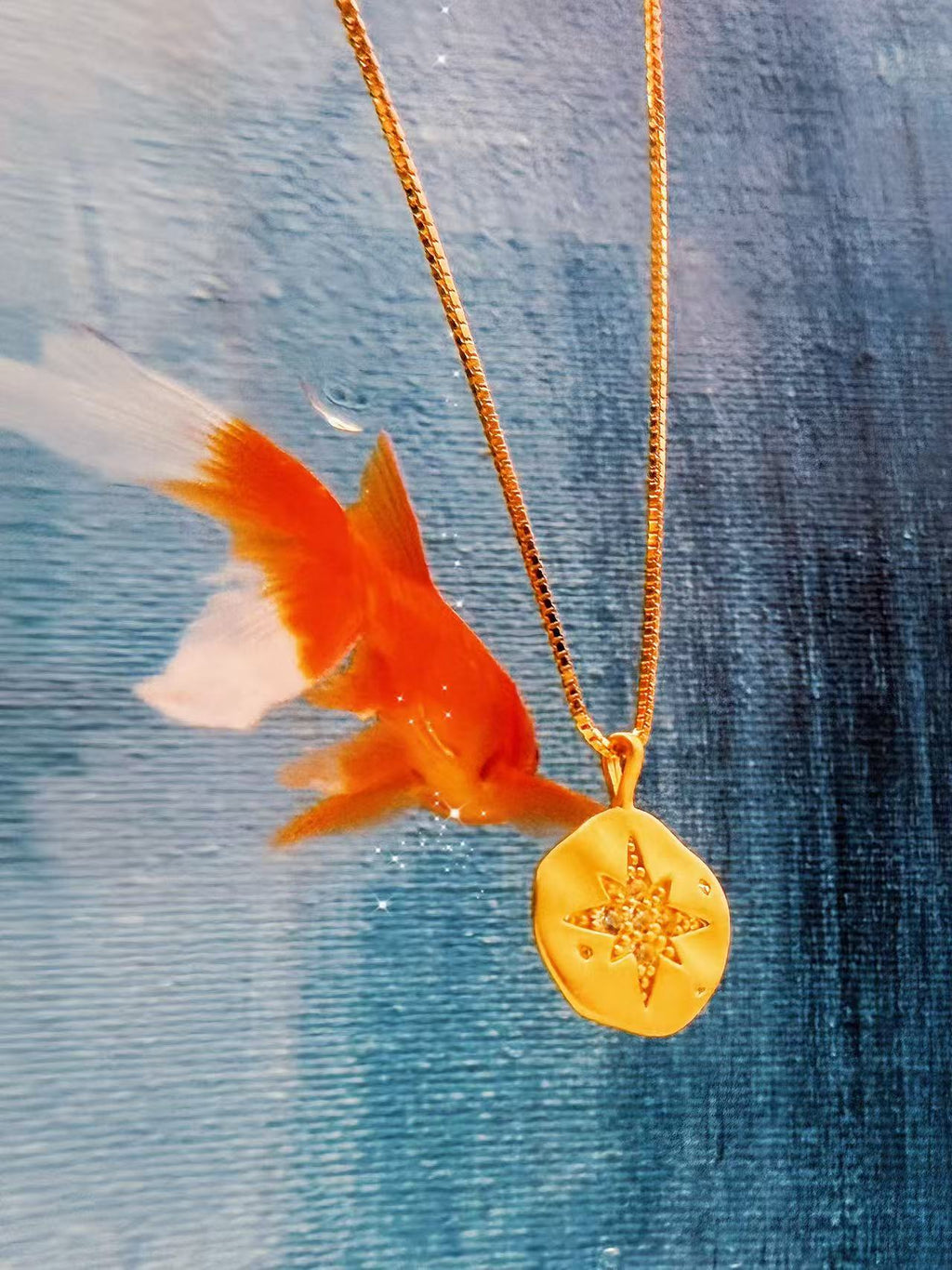 Etoile de Reve · Gold Star Necklace