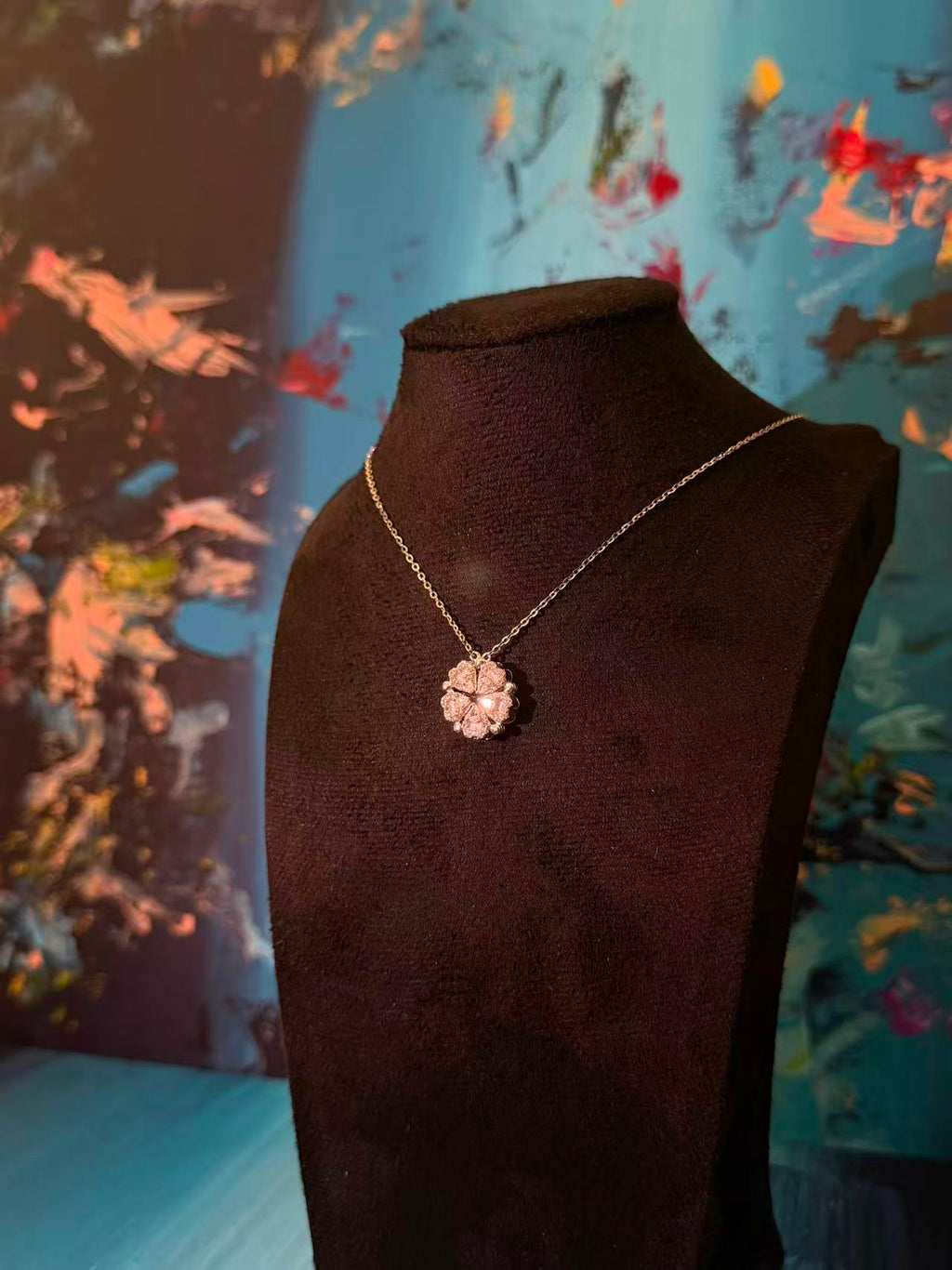 Clover de Reve Necklace · Magnetic Silver Necklace