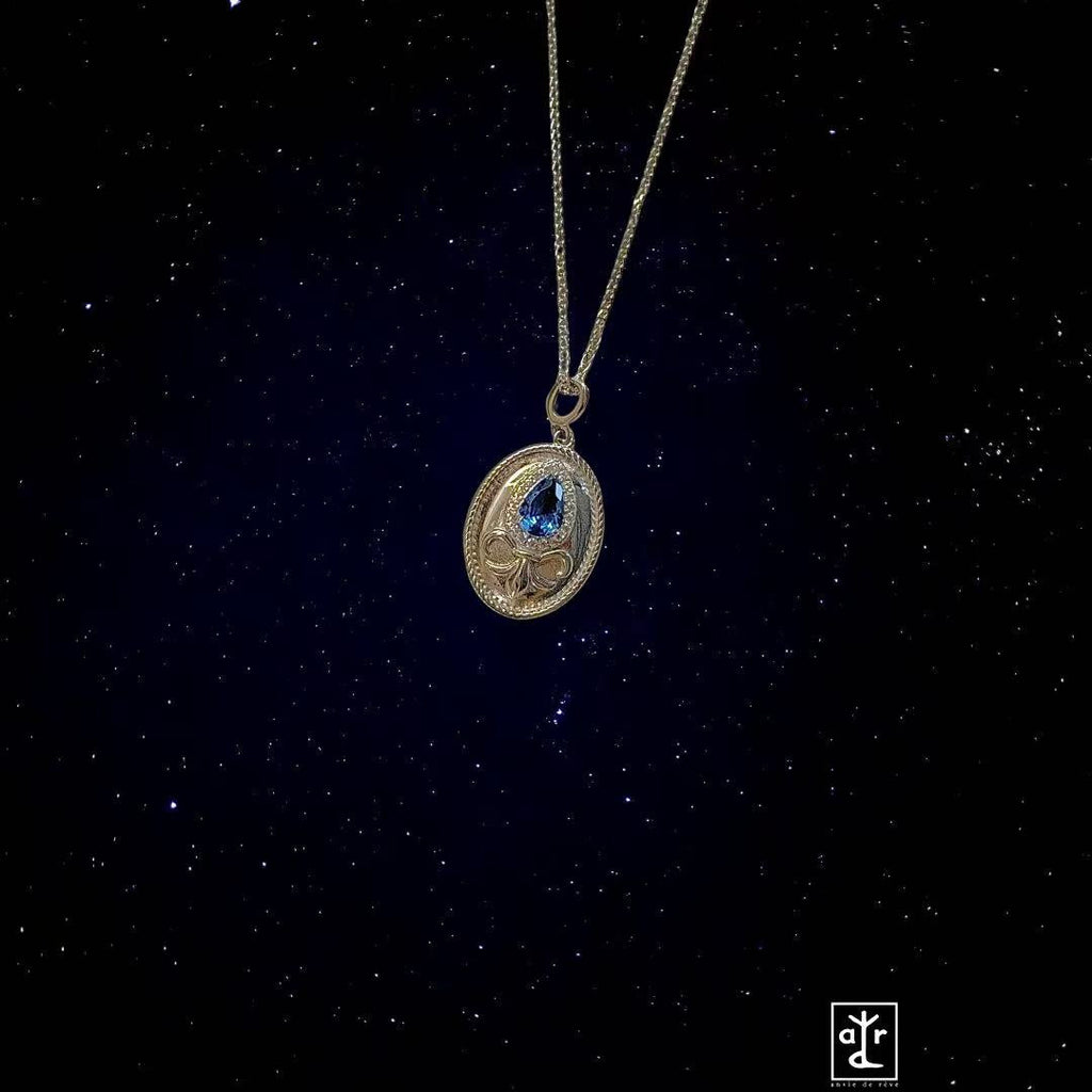 Fleur Royale de Reve · Silver Necklace