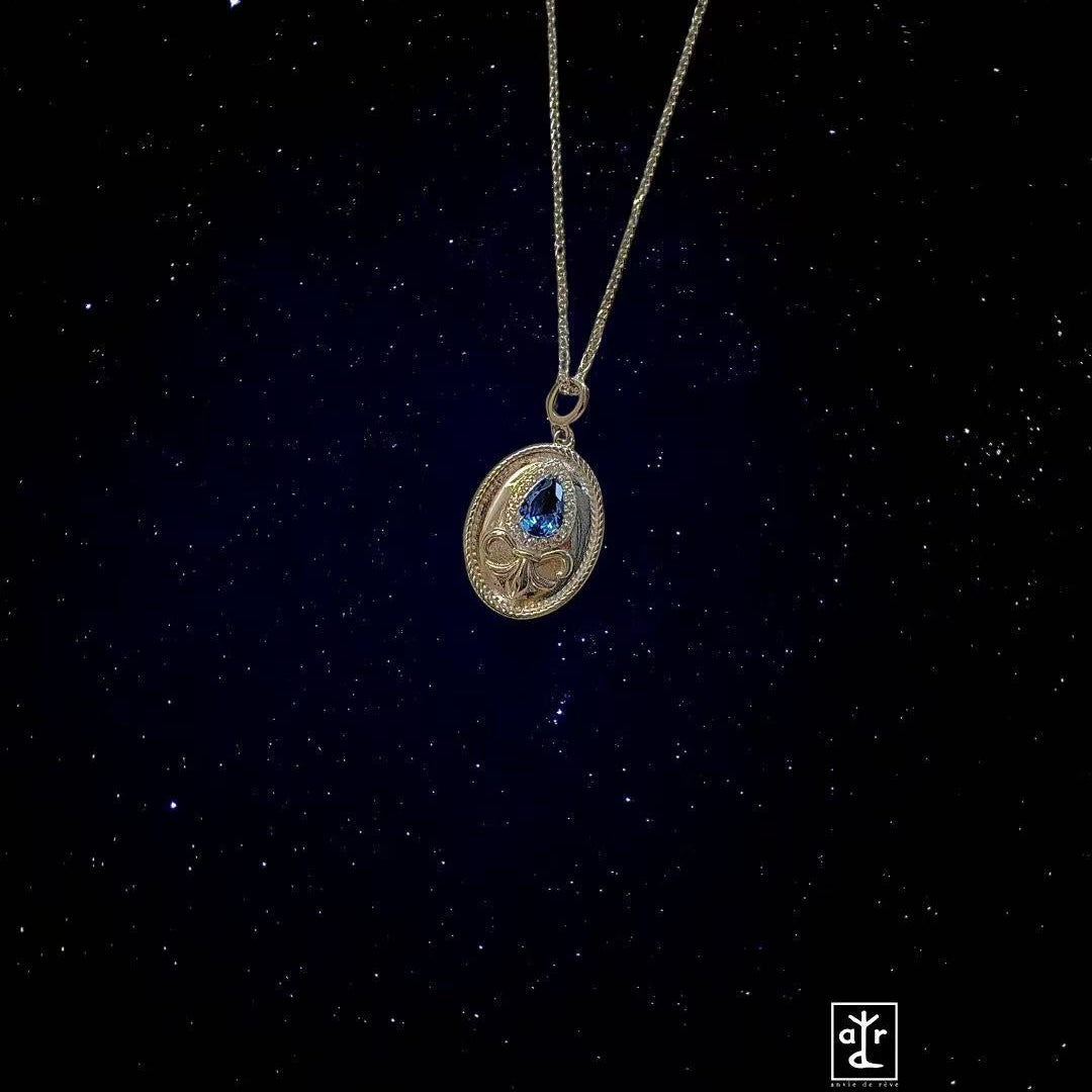 Fleur Royale de Reve · Silver Necklace